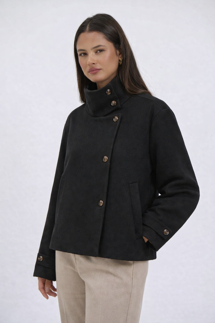 Kate | Cappotto in Lana Testurizzata con Collo Alto
