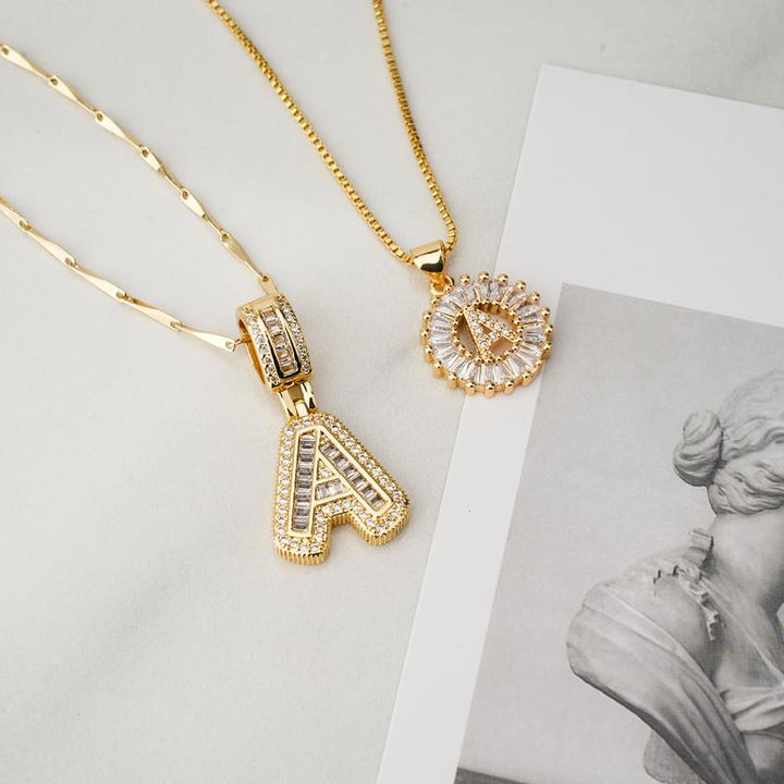 AISHA™ - Elegante Collana con Pendenti a Lettera Iniziale in 2 Pezzi