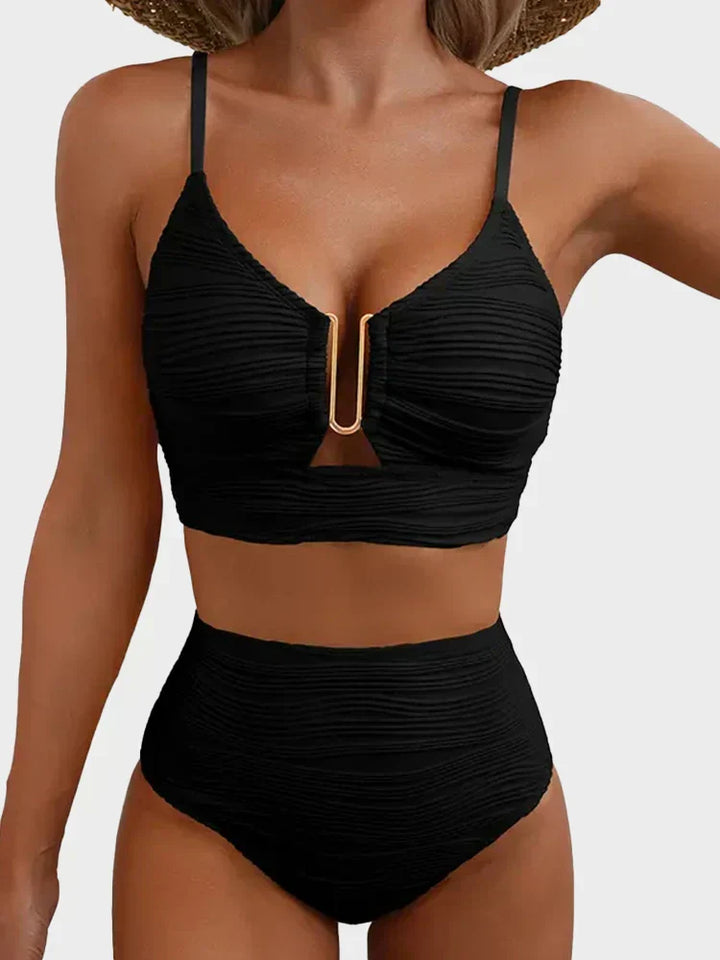 SET DI BIKINI A 2 PEZZI CON TAGLIO A U