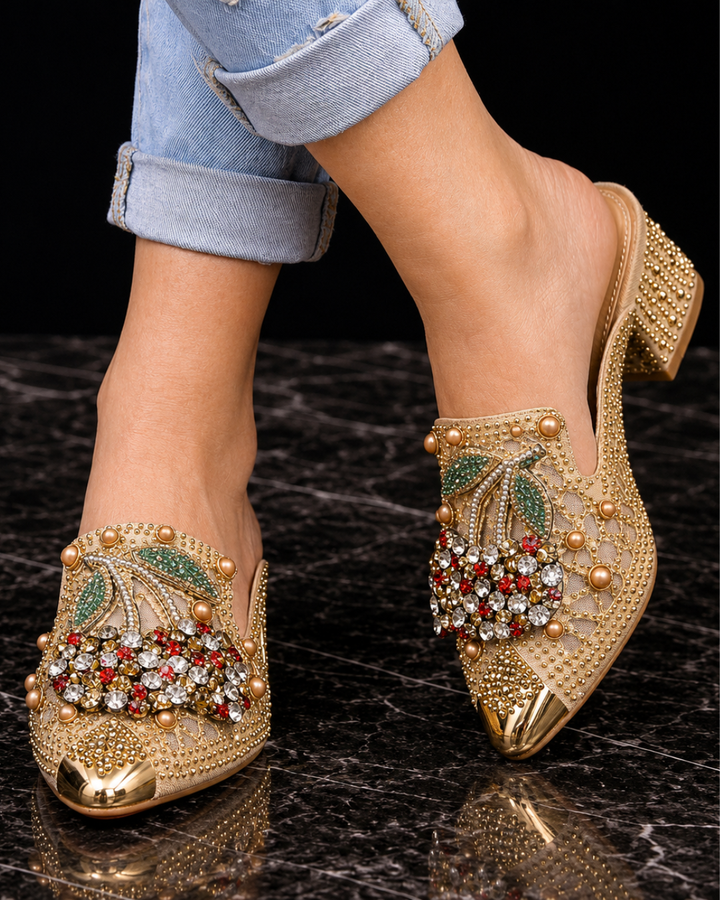 Gilda | Mule con Cristalli e Dettaglio Ciliegia