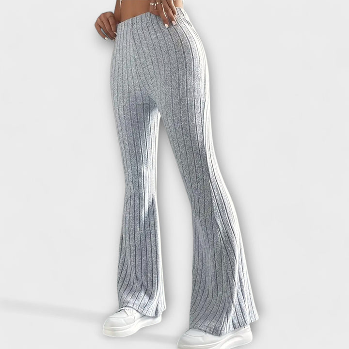 Luretta – Pantaloni svasati con struttura fine