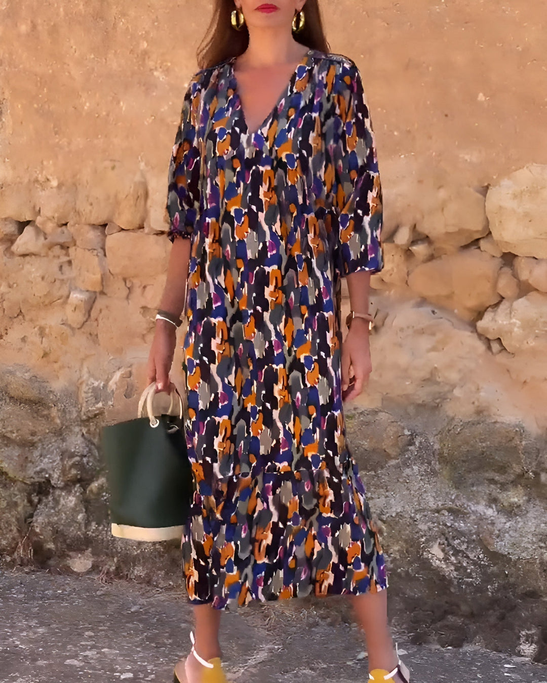 NATHALIE | ABITO STAMPATO RETRO CON SCOLLO A V