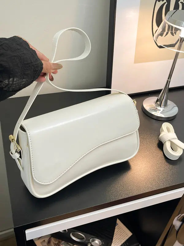 GHERMAE™ - Borsa a Spalla Femminile alla Moda con Copertura Flip per Tutte le Stagioni
