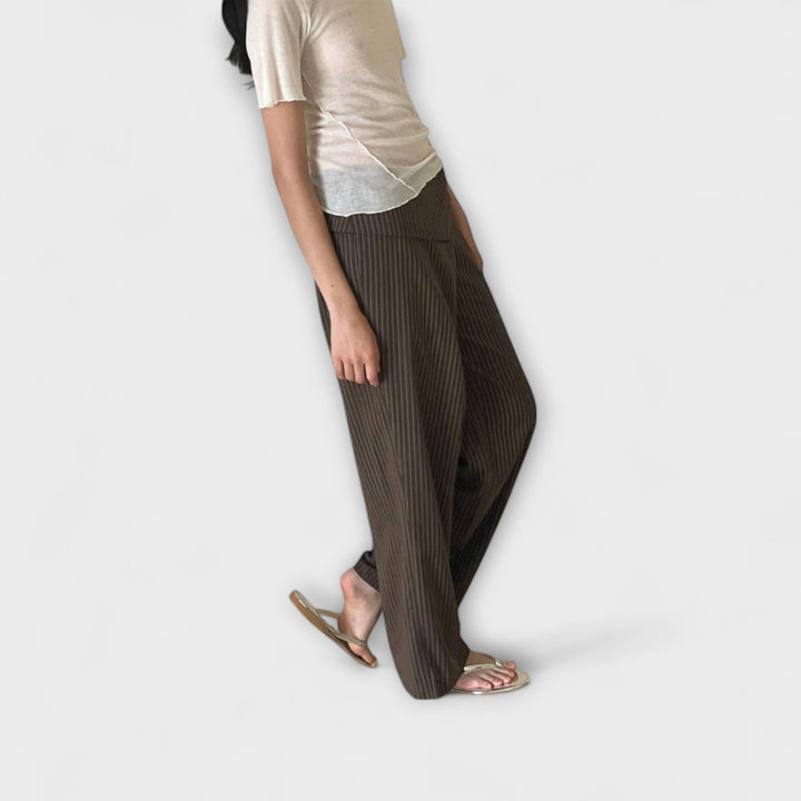 Noémi – Pantaloni con pieghe
