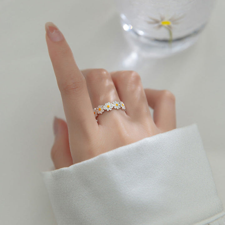 MAISY™ – Anello Margherita Fiorita