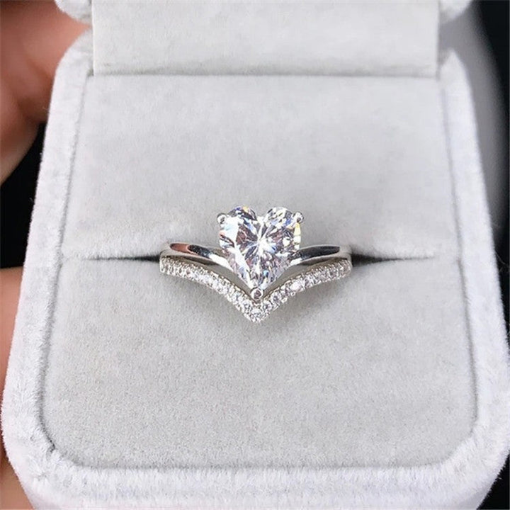 ALINE™ – Anello in Argento Cuore Radioso