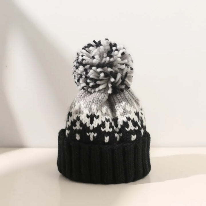 TAMARA™– Berretto Pom a Fiocco di Neve Accogliente