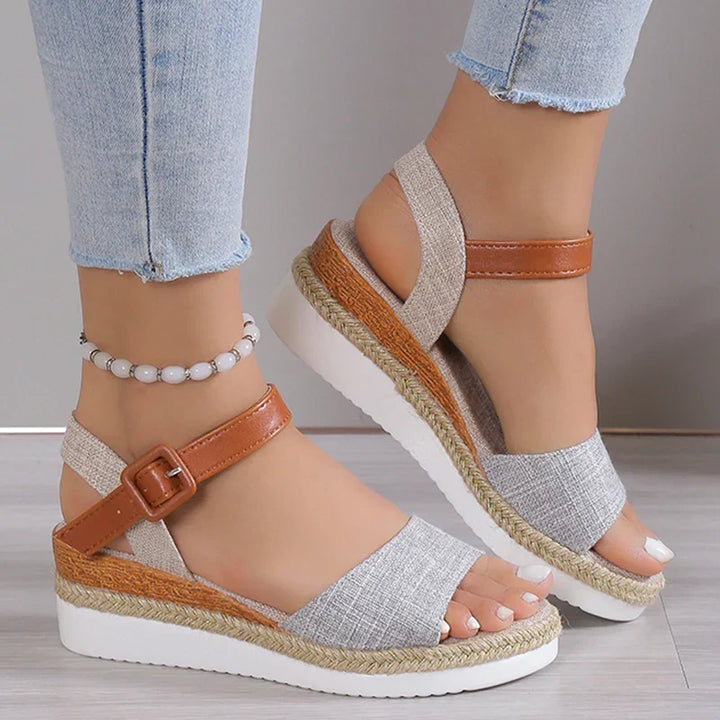 CHARLENE™ – Sandali con Tacco Comodo in Stile Rilassato