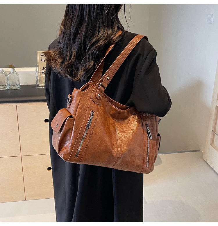NOEMIE™ - Borsa a Spalla in Pelle Classica