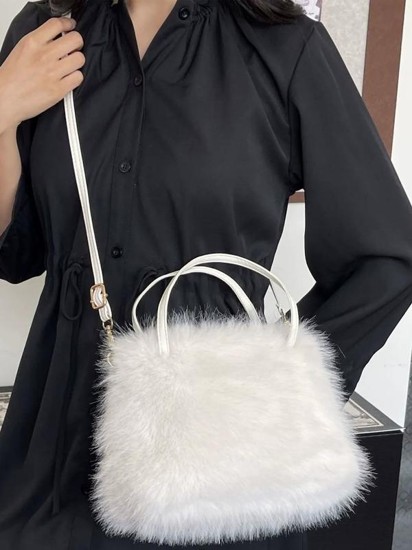 LIZZIE™ - Piccola Borsa a Mano in Pelliccia Imitazione alla Moda con Manico e Tracolla