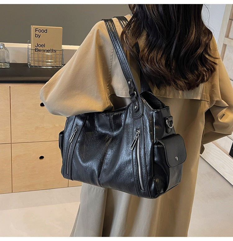 NOEMIE™ - Borsa a Spalla in Pelle Classica