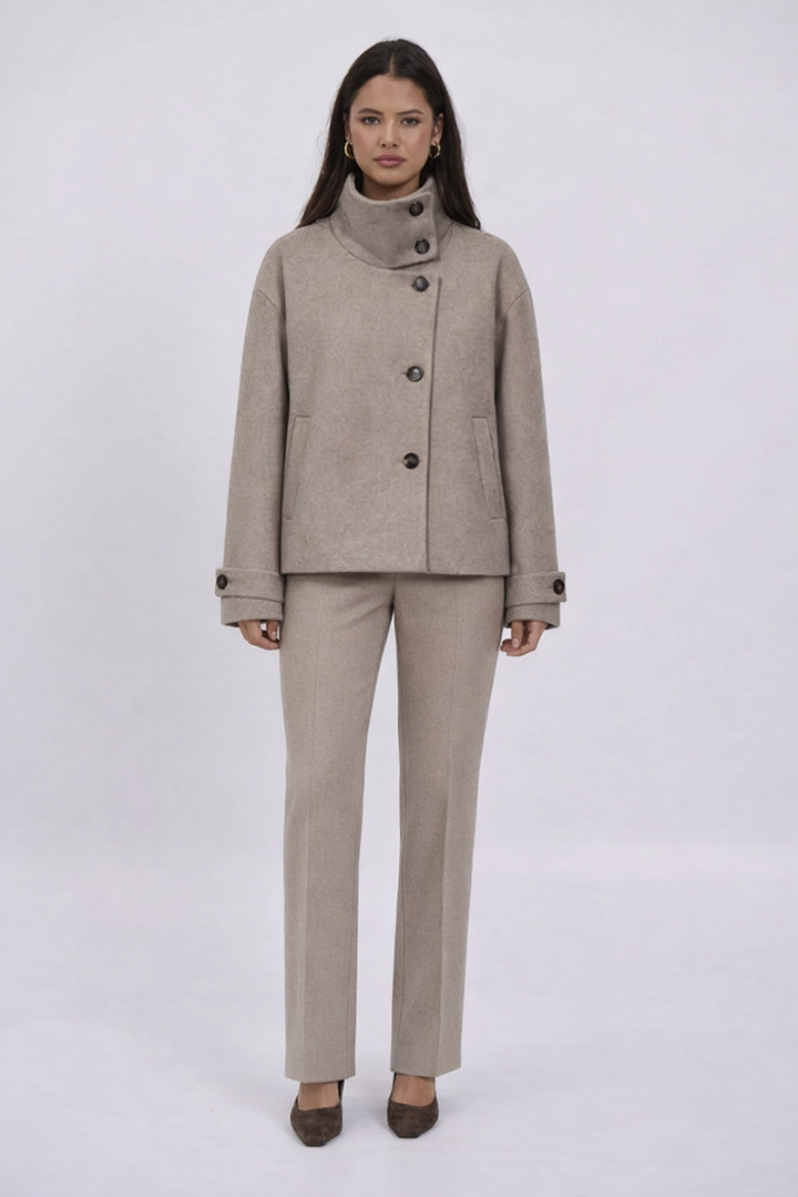 Kate | Cappotto in Lana Testurizzata con Collo Alto