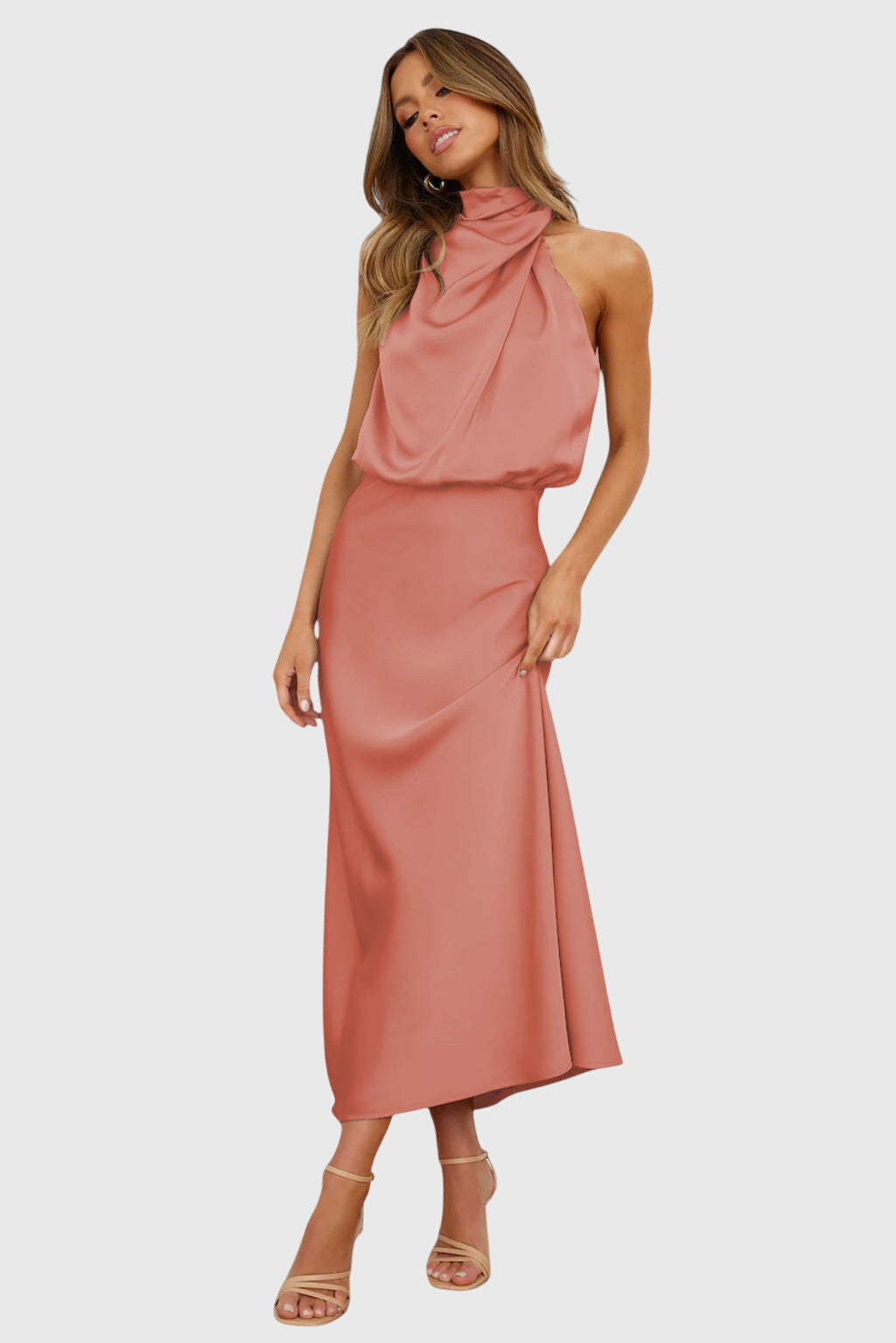 AVA | ABITO HALTER IN SATIN GLAMOUROSO